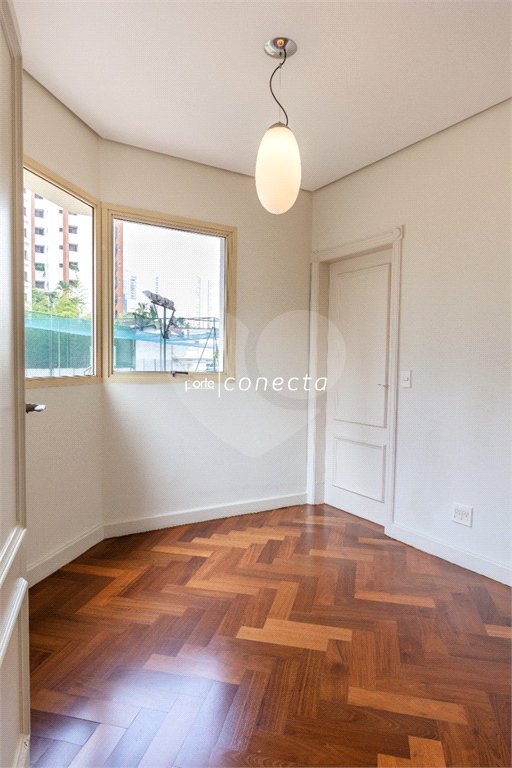 Apartamento à venda com 4 quartos, sendo 3 suítes, em Tatuapé, São Paulo, SP