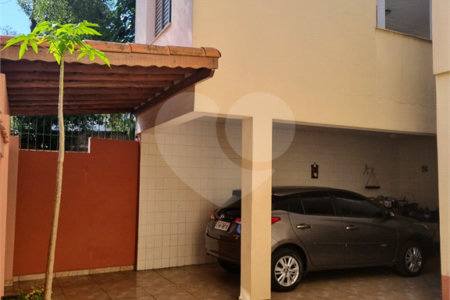 Casa de Vila à venda com 3 suítes em Jardim Prudência, São Paulo, SP