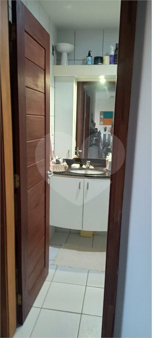 Apartamento à venda com 2 quartos em Ponta Negra, Natal, RN