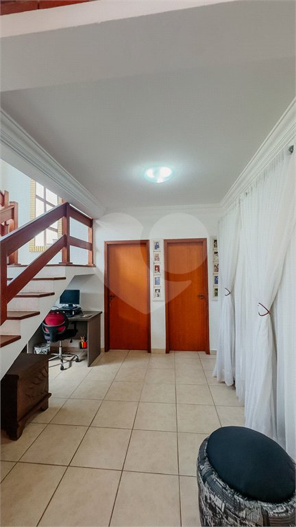 Casa à venda com 4 suítes no condomínio Monte Belo, Salto - SP