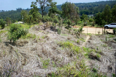 Terreno à venda em Pouso Alegre, Mairinque, SP
