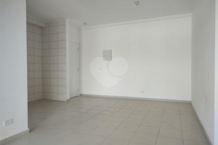 Apartamento para alugar com 2 quartos, sendo 1 suíte,  em Jardim das Palmeiras, Atibaia, SP