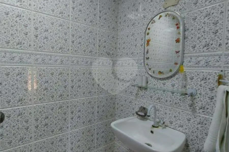 Sobrado à venda com 5 quartos, sendo 2 suítes, em Jardim do Mar, São Bernardo do Campo, SP