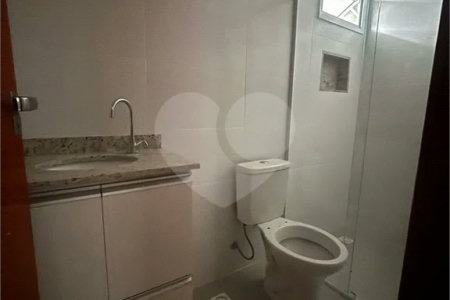 Casa à venda com 2 quartos, sendo 1 suíte, no condomínio Maracujas, São Paulo - SP