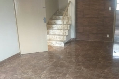Sobrado à venda com 2 quartos em Sumarezinho, São Paulo, SP