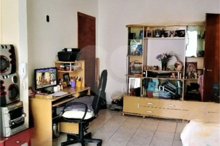 Apartamento com 83m² , 2 dormitórios , 2 vagas , à venda no bairro Cerâmica em São Caetano do Sul.