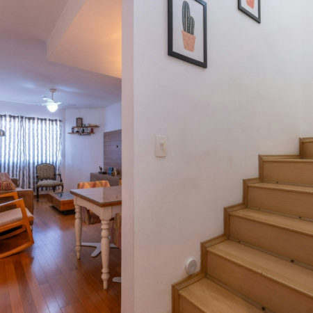 Sobrado à venda com 3 quartos, sendo 1 suíte, em Vila Morse, São Paulo, SP