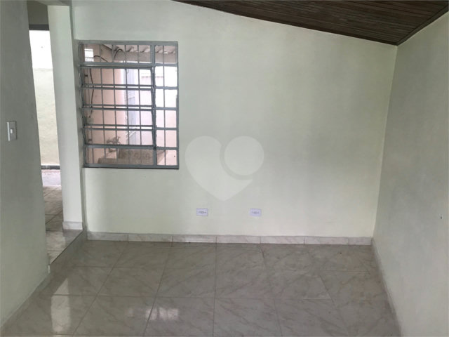 Sobrado à venda com 2 quartos em Vila Dom Pedro Ii, São Paulo, SP