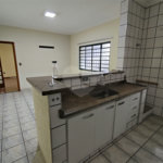 Casa para alugar com 4 quartos, sendo 1 suíte, em Vila Judite, Itapetininga, SP
