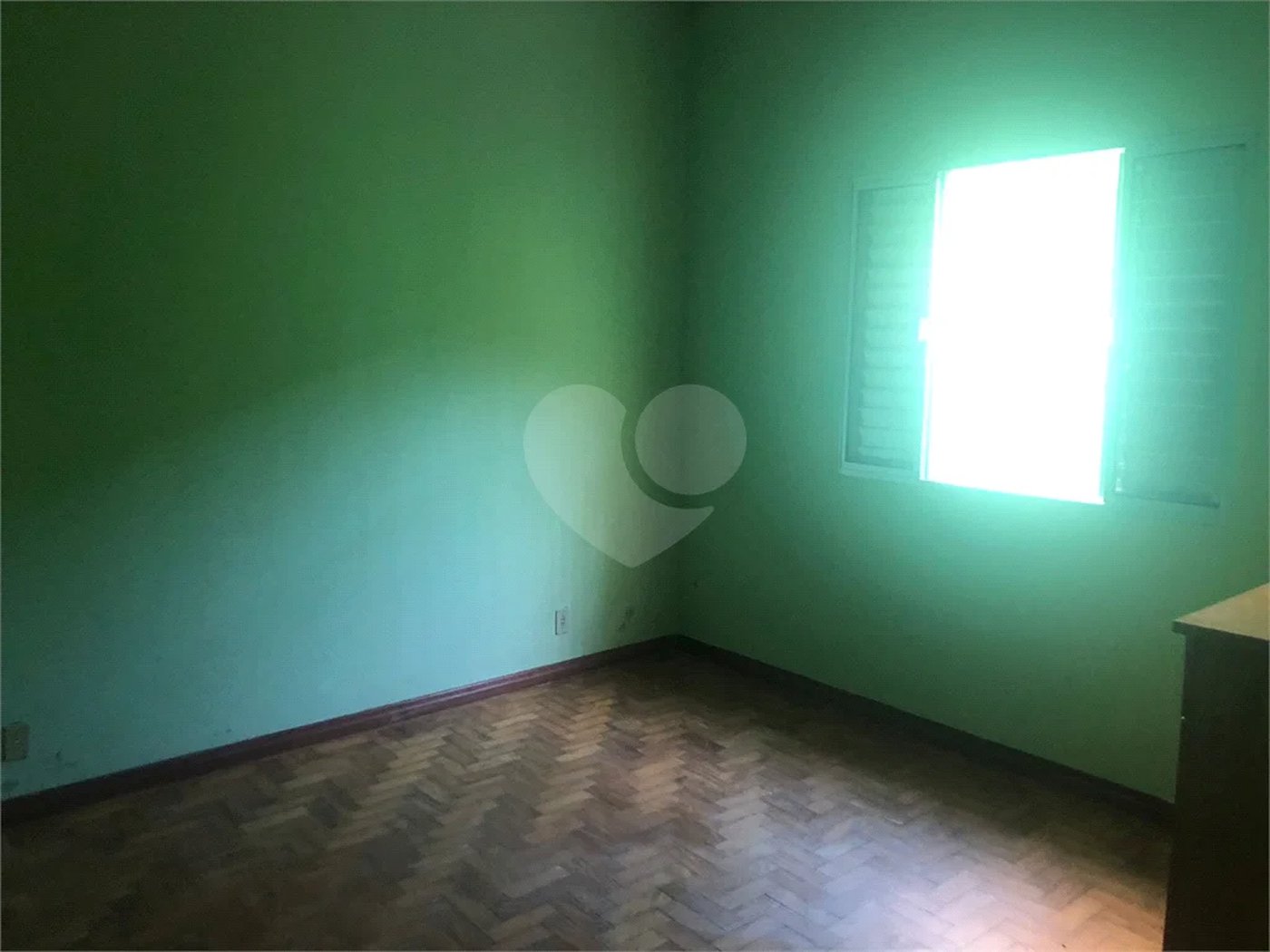 Ótima casa térrea a venda, 2 quartos e 2 vagas de garagem Jd Maristela
