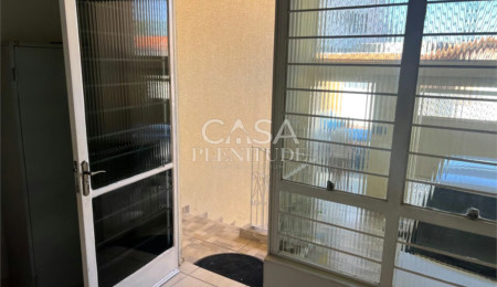 Sobrado à venda com 1 quarto, sendo 2 suítes,  em Vila Santana, Sorocaba, SP
