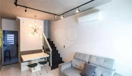 Sobrado à venda com 3 quartos, sendo 1 suíte,  em Jaçanã, São Paulo, SP