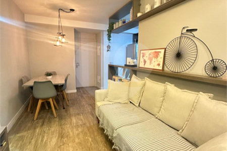 Apartamento à venda com 2 quartos em Vila Maria, São Paulo, SP