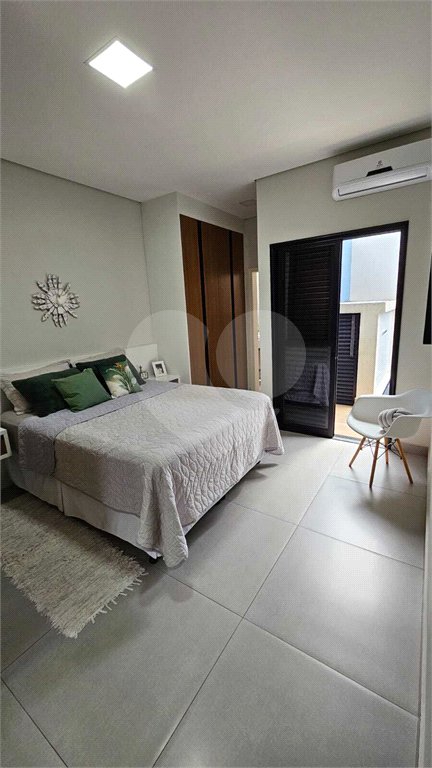 Casa à venda com 3 suítes no condomínio Mantova, Indaiatuba - SP