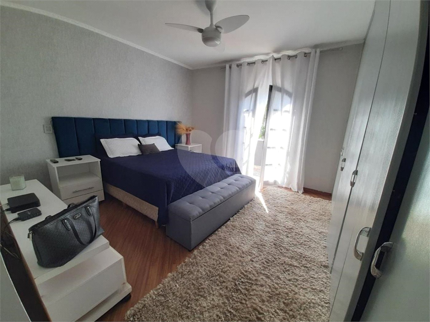 Sobrado à venda com 4 quartos, sendo 2 suítes, em Tremembé, São Paulo, SP