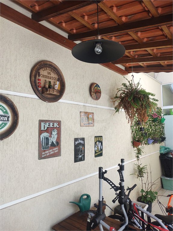 Sobrado à venda com 3 quartos, sendo 1 suíte,  em Vila Medeiros, São Paulo, SP
