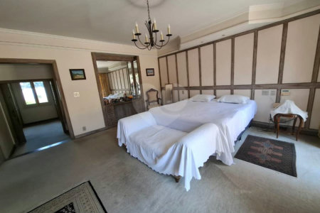 Casa à venda com 5 quartos, sendo 3 suítes,  em Alto da Boa Vista, São Paulo, SP