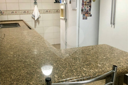 Apartamento à venda com 3 quartos, sendo 2 suítes, em Real Parque, São Paulo, SP