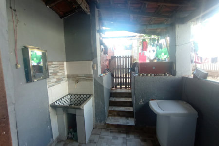 Casa à venda com 2 quartos em Vila Santana, Itapetininga, SP