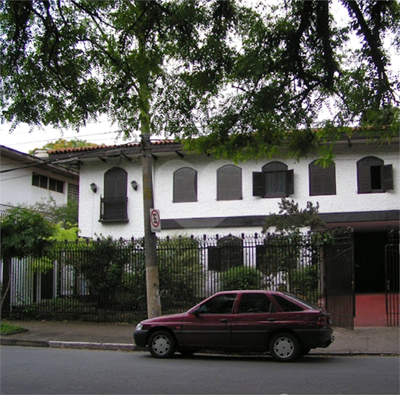 Sobrado à venda com 4 quartos, sendo 2 suítes, em Vila Madalena, São Paulo, SP