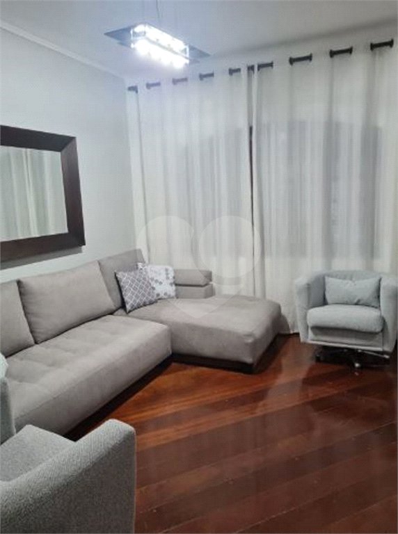 Sobrado à venda com 3 quartos, sendo 1 suíte, em Limão, São Paulo, SP