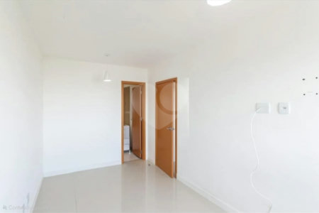 Apartamento à venda com 2 quartos, sendo 1 suíte,  em Rio Comprido, Rio de Janeiro, RJ