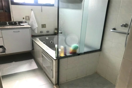 Apartamento à venda com 4 quartos, sendo 2 suítes, em Cerqueira César, São Paulo, SP