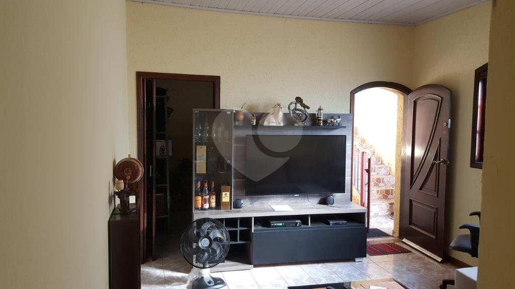 Casa à venda com 5 quartos, sendo 1 suíte, em Água Fria, São Paulo, SP