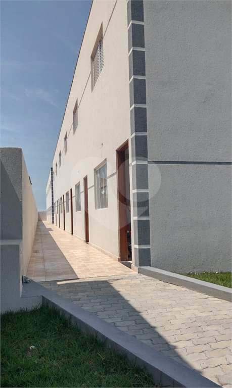 Casa à venda com 2 quartos no condomínio Residencial Bella Suissa, Mogi das Cruzes - SP