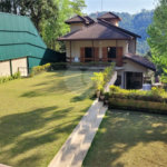 Casa à venda com 4 quartos, sendo 2 suítes, no condomínio Alpes da Cantareira, Mairiporã - SP