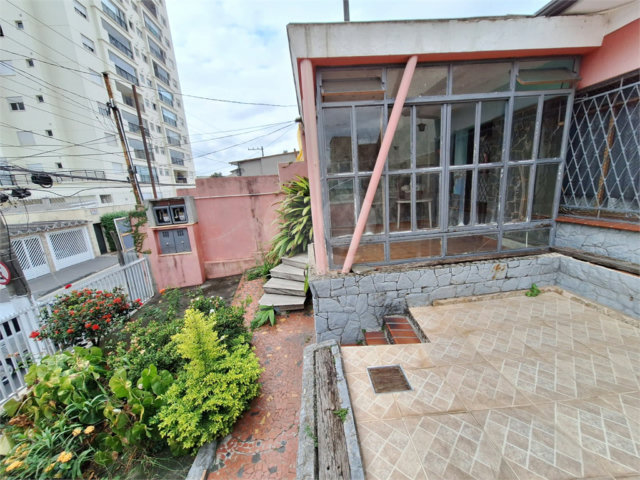 Casa Térrea à venda com 5 quartos, sendo 3 suítes,  em Vila Mazzei, São Paulo, SP