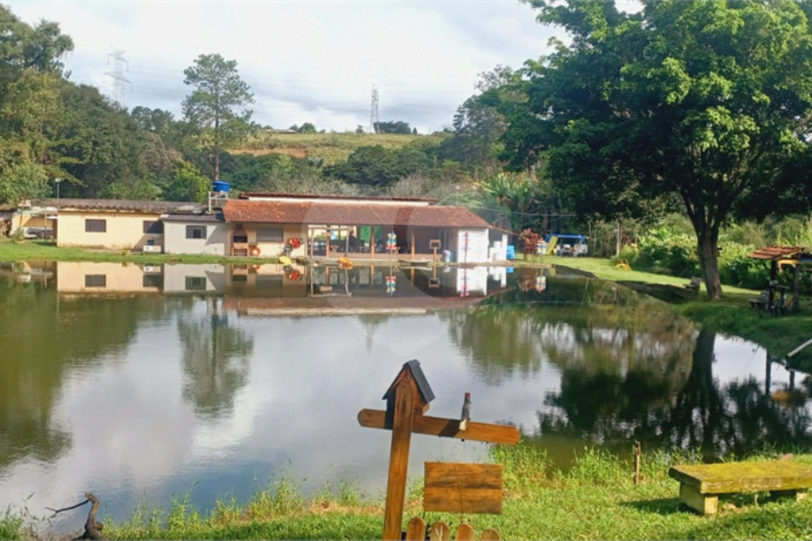 Chácara à venda com 5 quartos em Rio Acima, Mairiporã, SP