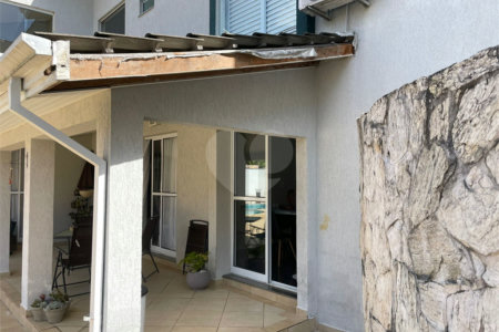 Casa à venda com 4 suítes no condomínio Aruã Lagos, Mogi das Cruzes - SP