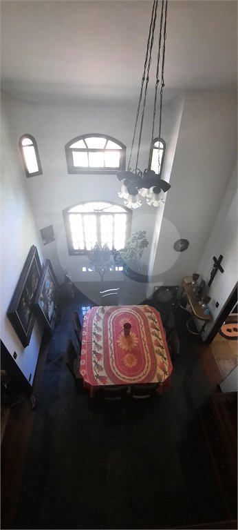 Casa à venda com 4 quartos, sendo 1 suíte, no condomínio Parque Imperial da Cantareira, Mairiporã - SP