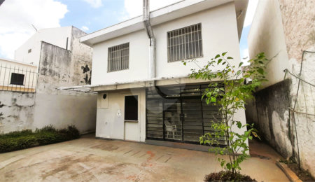 Sobrado à venda com 4 quartos, sendo 2 suítes,  em Brooklin Paulista, São Paulo, SP