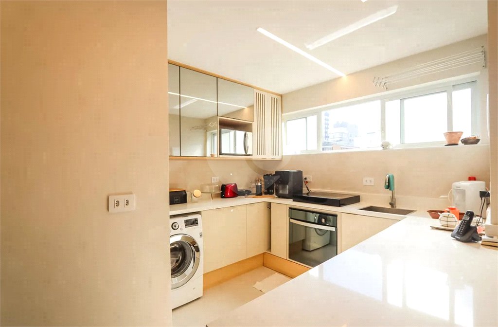 Apartamento à venda com 2 quartos em Bela Vista, São Paulo, SP