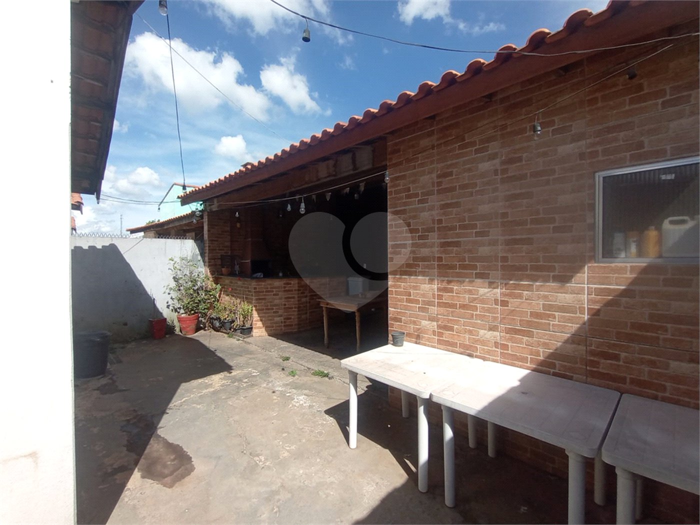 Casa à venda com 2 quartos em Cambuí, Itapetininga, SP