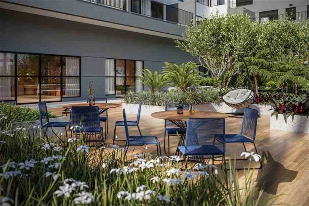 Apartamento à venda com 2 quartos, sendo 1 suíte, em Alto da Lapa, São Paulo, SP