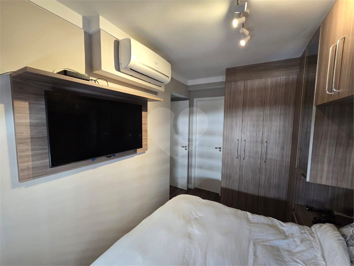 Apartamento à venda com 2 quartos, sendo 1 suíte, em Barra Funda, São Paulo, SP