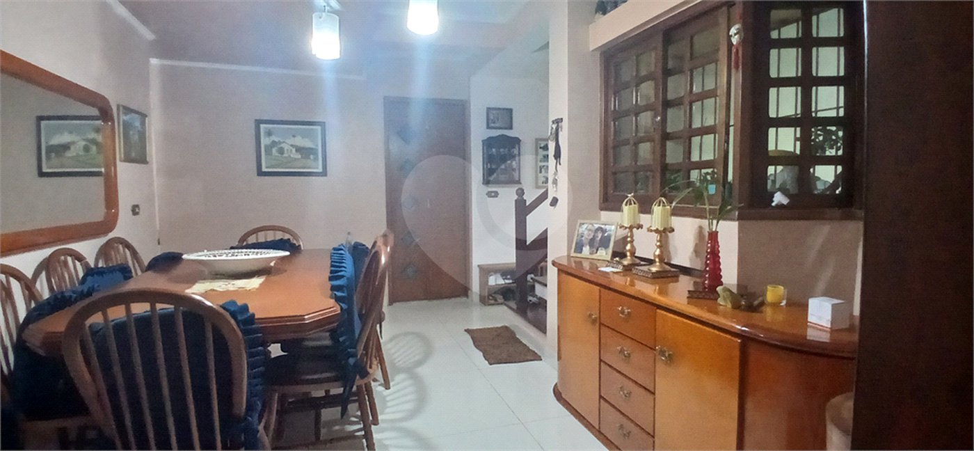 Sobrado à venda com 3 suítes em Nova Petrópolis, São Bernardo do Campo, SP