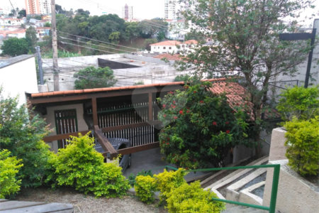 Casa Térrea à venda com 4 quartos, sendo 1 suíte, em Vila Guaca, São Paulo, SP