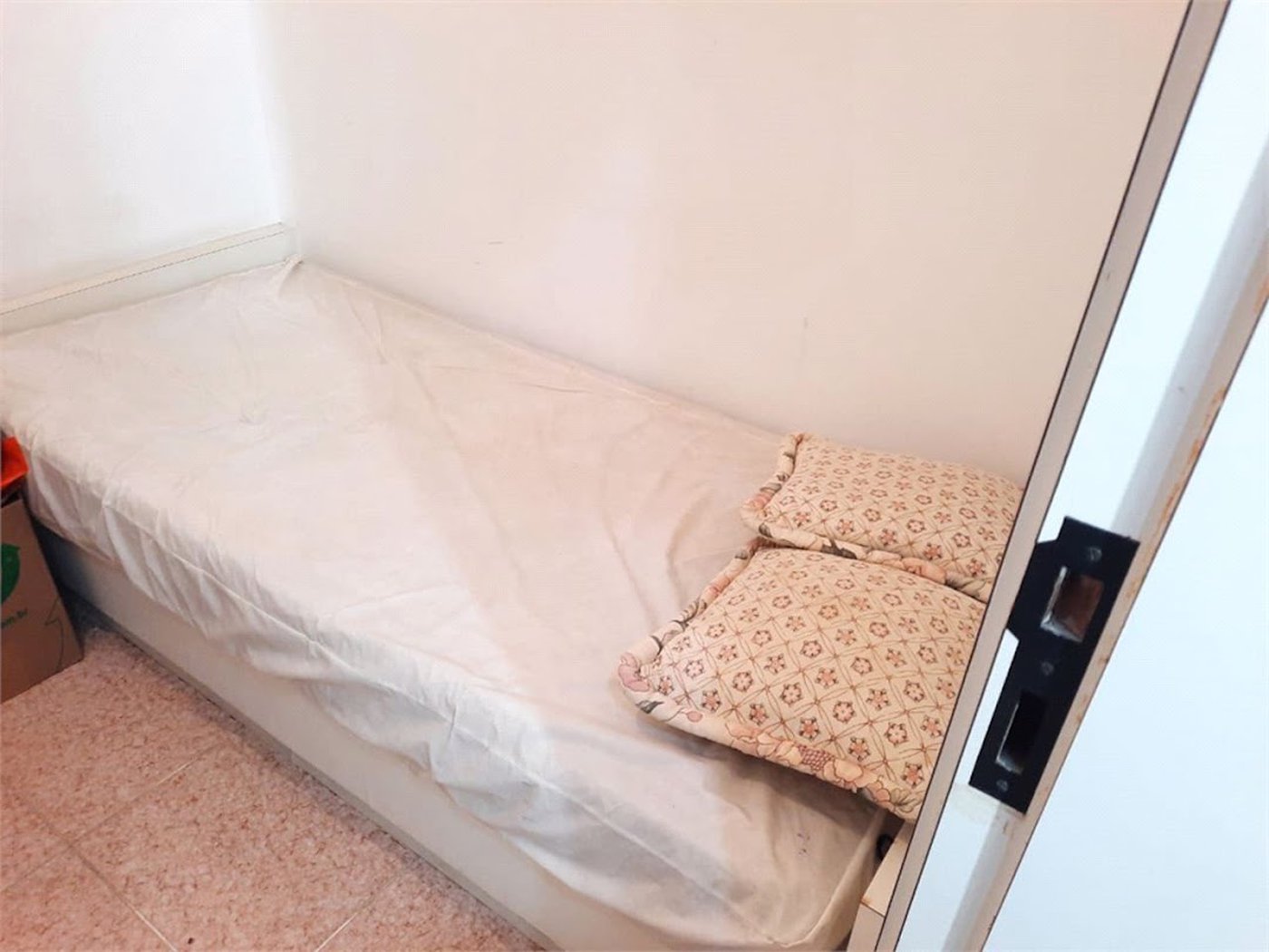 Apartamento Residencial à venda, Pitangueiras, Guarujá - AP0136.