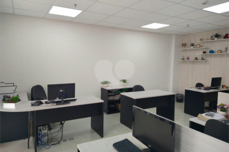 Sala à venda em Vila Leopoldina, São Paulo, SP