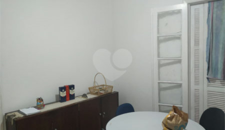 Casa à venda com 7 quartos, sendo 1 suíte,  em Santana, São Paulo, SP