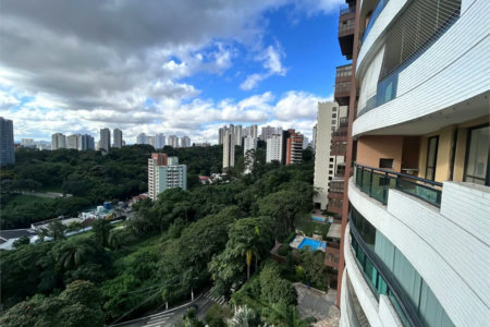 Apartamento à venda com 3 suítes em Vila Suzana, São Paulo, SP