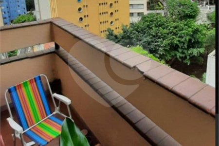 Apartamento á venda - Bela Vista