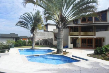Casa à venda com 3 suítes em Nova Gardênia, Atibaia, SP