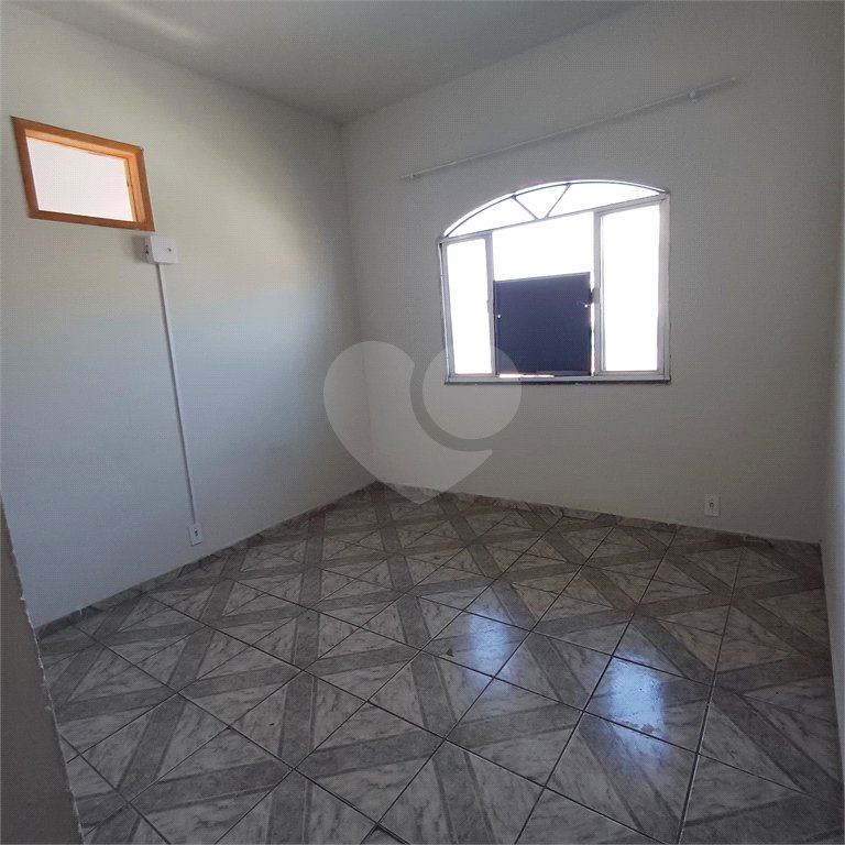 Casa à venda com 4 quartos em Cosmos, Rio de Janeiro, RJ
