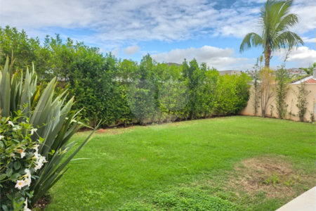 Casa à venda ou para alugar com 3 quartos, sendo 1 suíte, no condomínio Terras de São Francisco, Vinhedo - SP