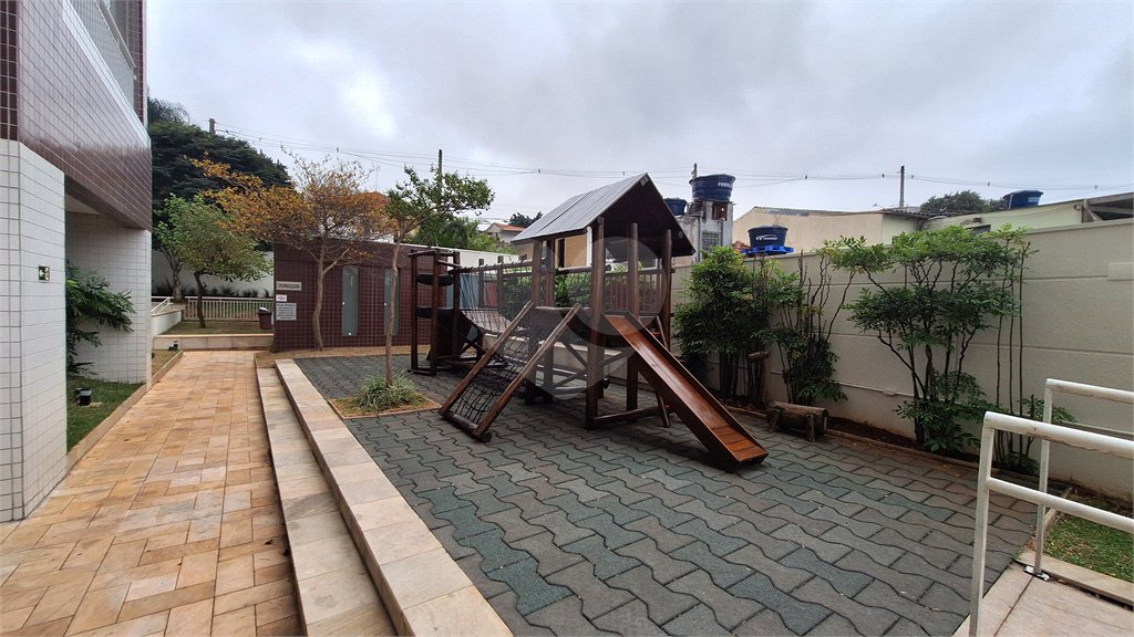 Apartamento à venda com 3 quartos, sendo 1 suíte, em Vila Paiva, São Paulo, SP